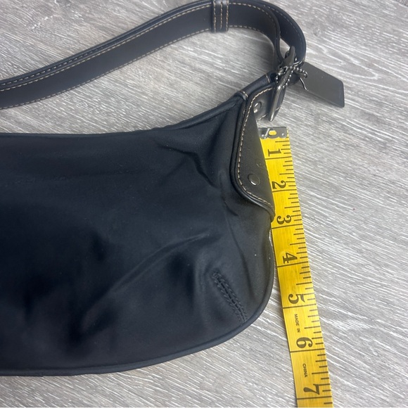 Vintage Coach Black Shoulder Bag - Picture 14 of 15